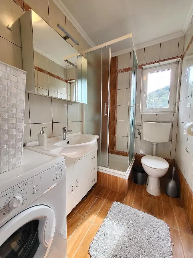 Holiday Home Duje Mali Iz